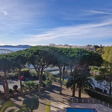 2 Pieces Climatise, Piscine, Vue Mer, Centre-ville Sainte-maxime, Parking Inclus - Fr-1-780-72