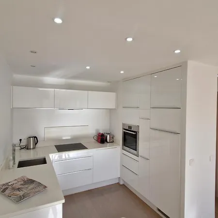 Apartment 2 Pieces Climatise, Piscine, Vue Mer, Centre-ville Sainte-maxime, Parking Inclus - Fr-1-780-72