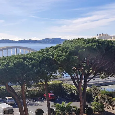 Apartment 2 Pieces Climatise, Piscine, Vue Mer, Centre-ville Sainte-maxime, Parking Inclus - Fr-1-780-72 *